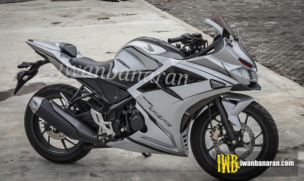 Honda Cbr150r Motorbeam Indian Car Bike News Reviews Honda Cbr150r Motorbeam Indian Car Bike News Reviews