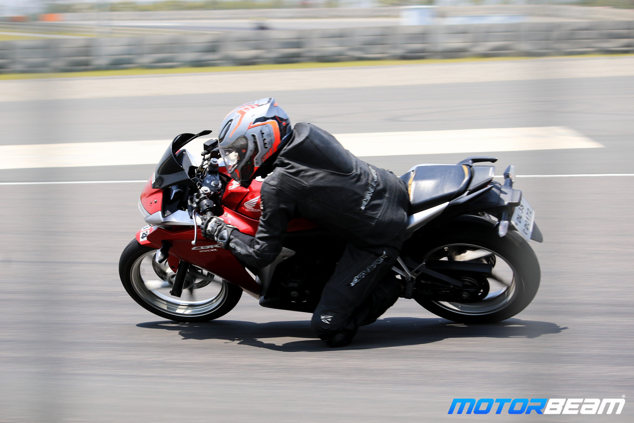 Honda CBR250R Track Experience-2