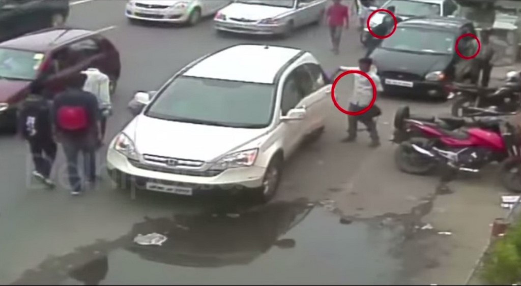 Honda CR-V Delhi Robbery