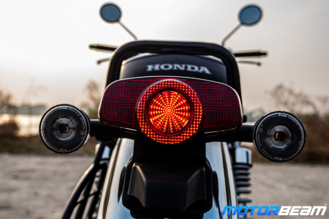 Honda H'ness CB350 Review 29