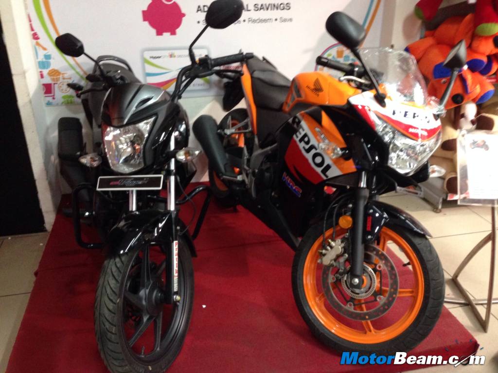 Limited Edition Cbr Helmet Free With Honda Cbr250r Repsol