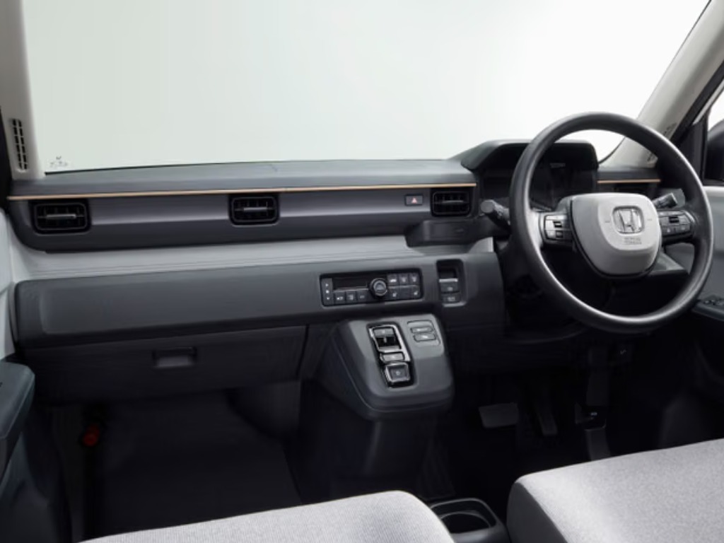 Honda N One e interior