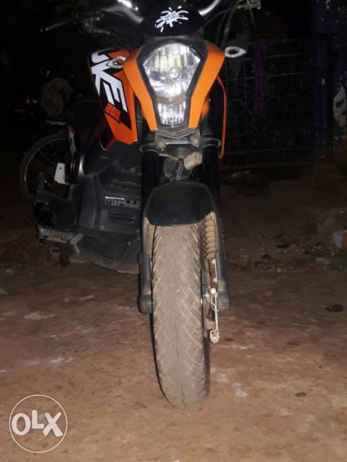 Honda Navi Modified To Look Like Ktm Duke 0 Motorbeam