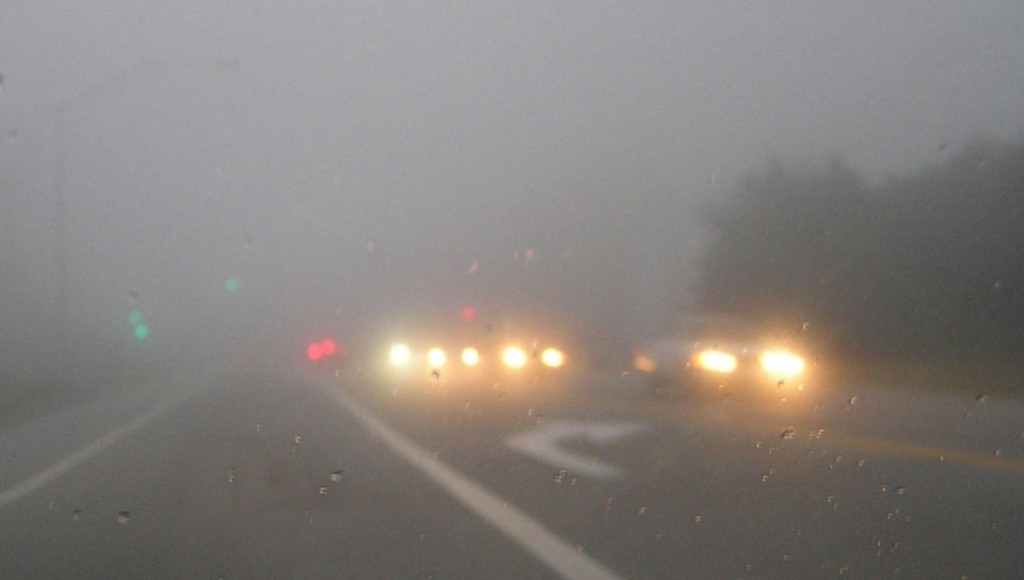 How To Drive In Fog Avoid Stopping