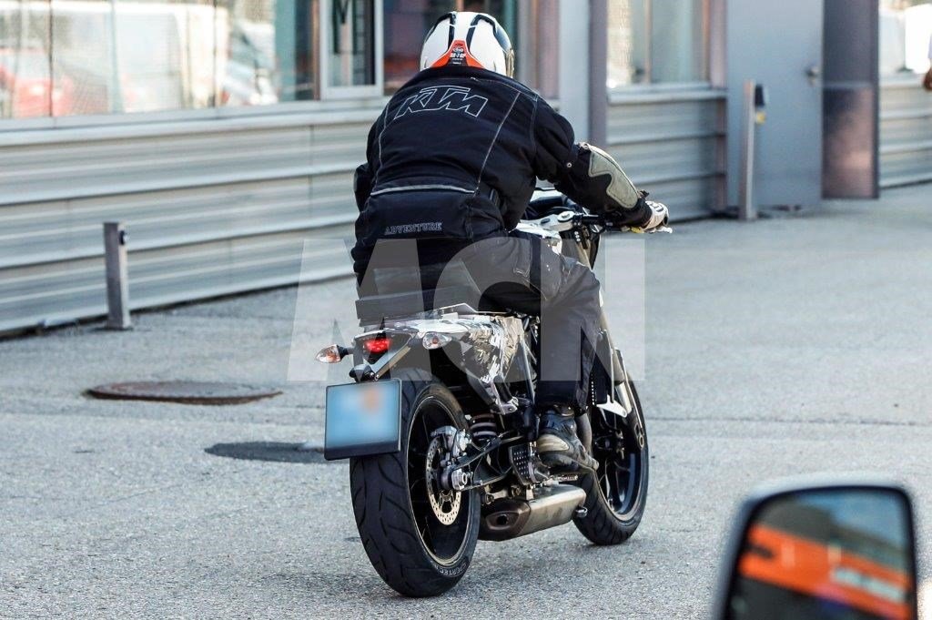 Husqvarna Cafe Racer 701 Spy Shot