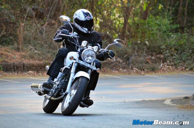 Hyosung Aquila 250 Road Test