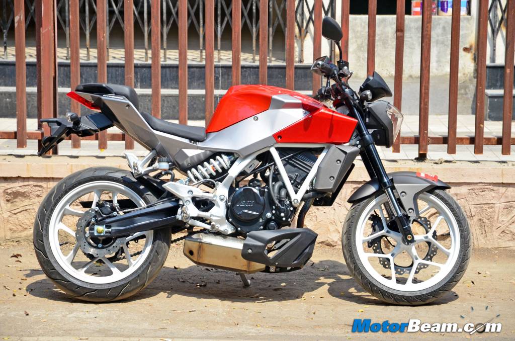 Hyosung GD250N Road Test