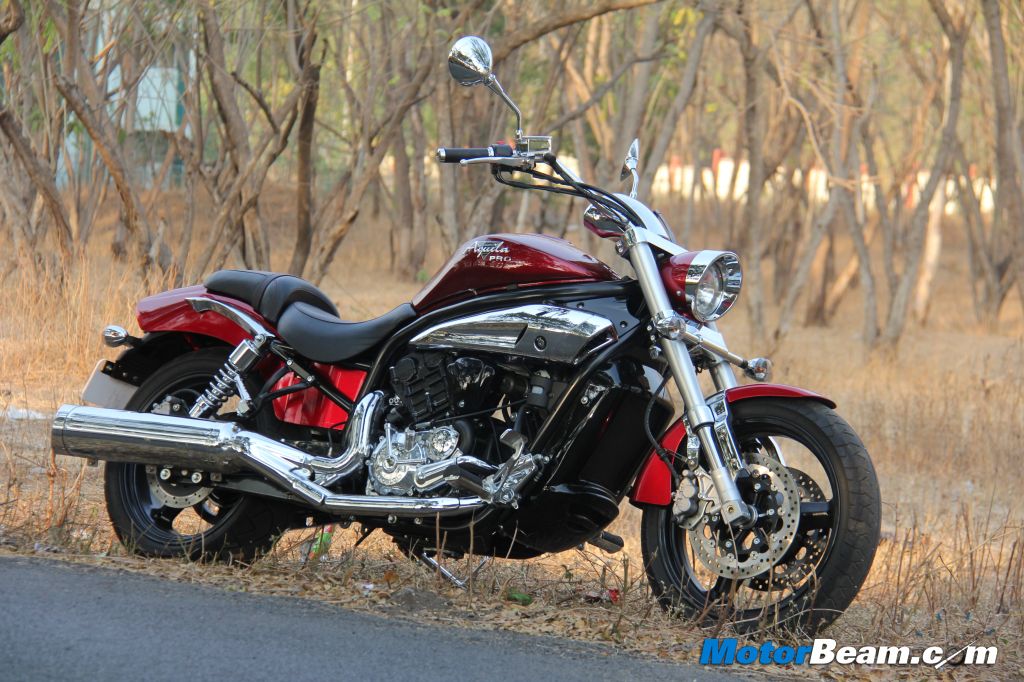 Hyosung GV650 Aquila Pro Review