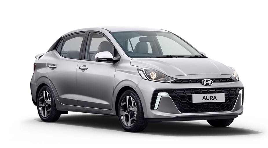 Hyundai Aura Facelift Bookings