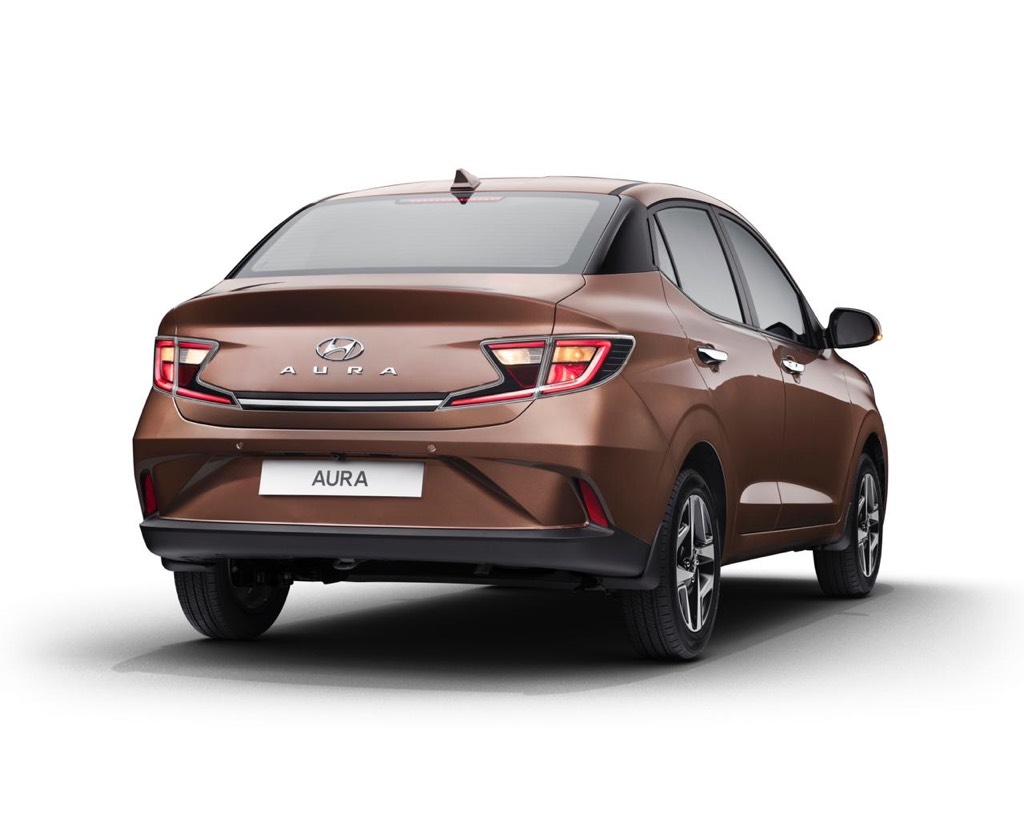 Hyundai Aura Specs