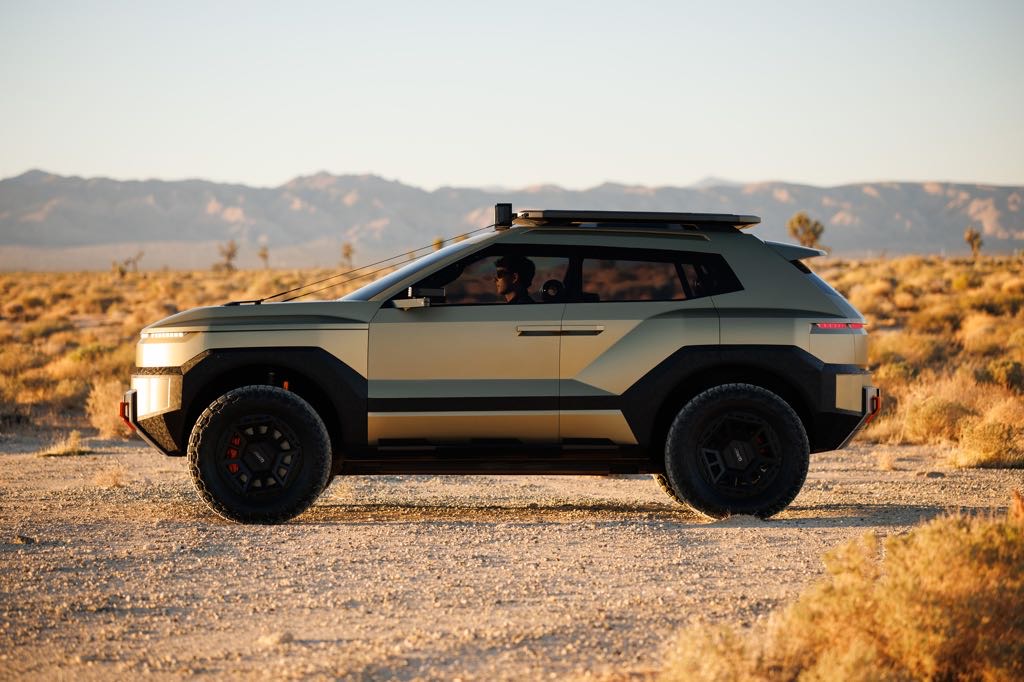 Hyundai Crater Concept Side