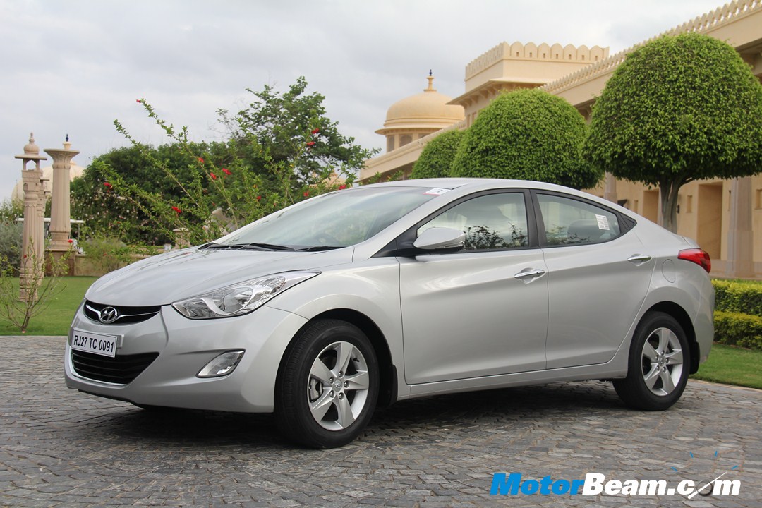 Hyundai Elantra Test Drive Review