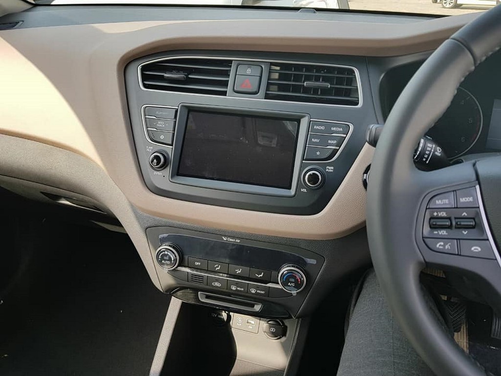 Hyundai Elite i20 Facelift Interior