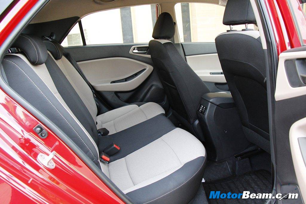 Hyundai Elite i20 Legroom Experience