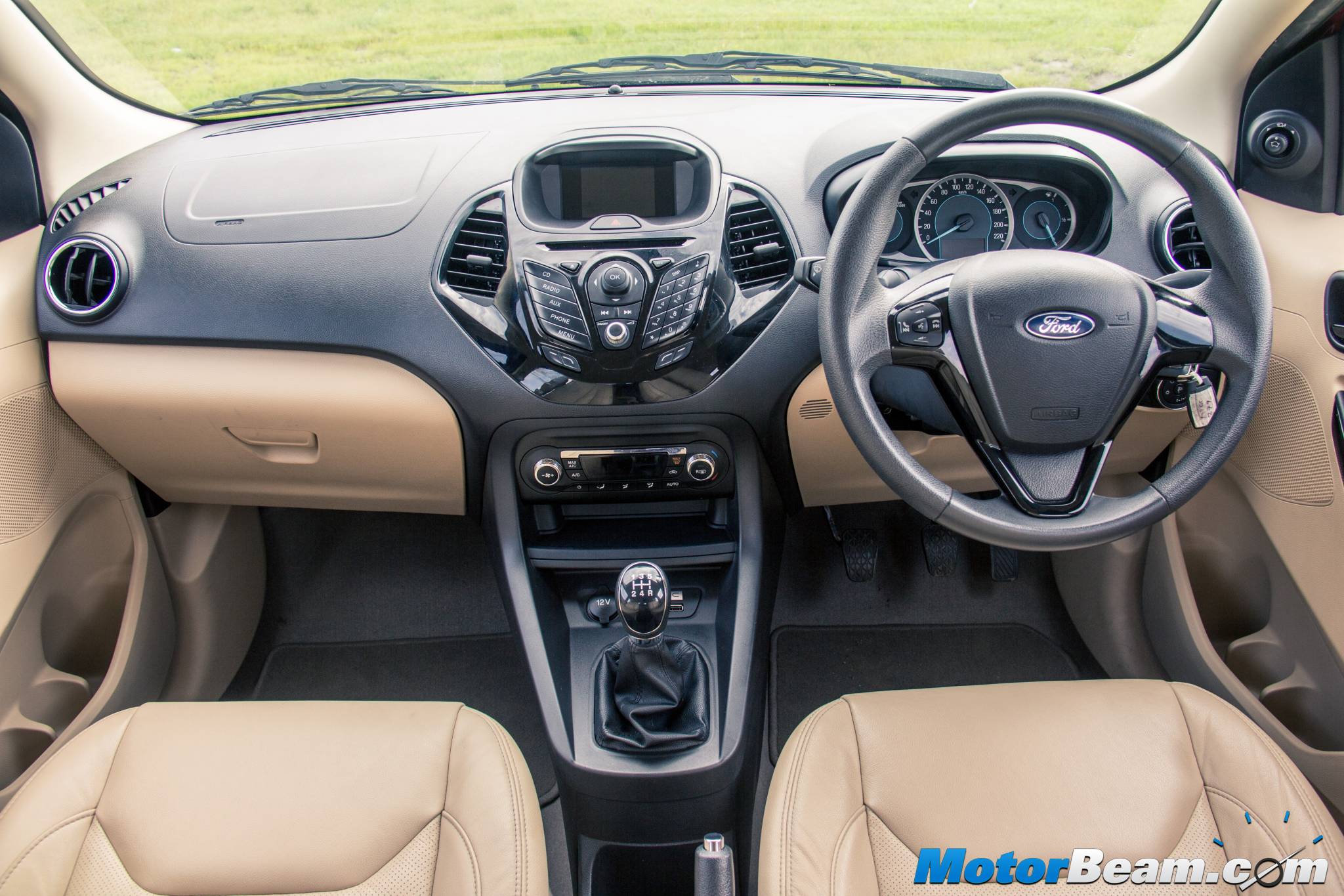 Hyundai Elite i20 vs Ford Figo Aspire