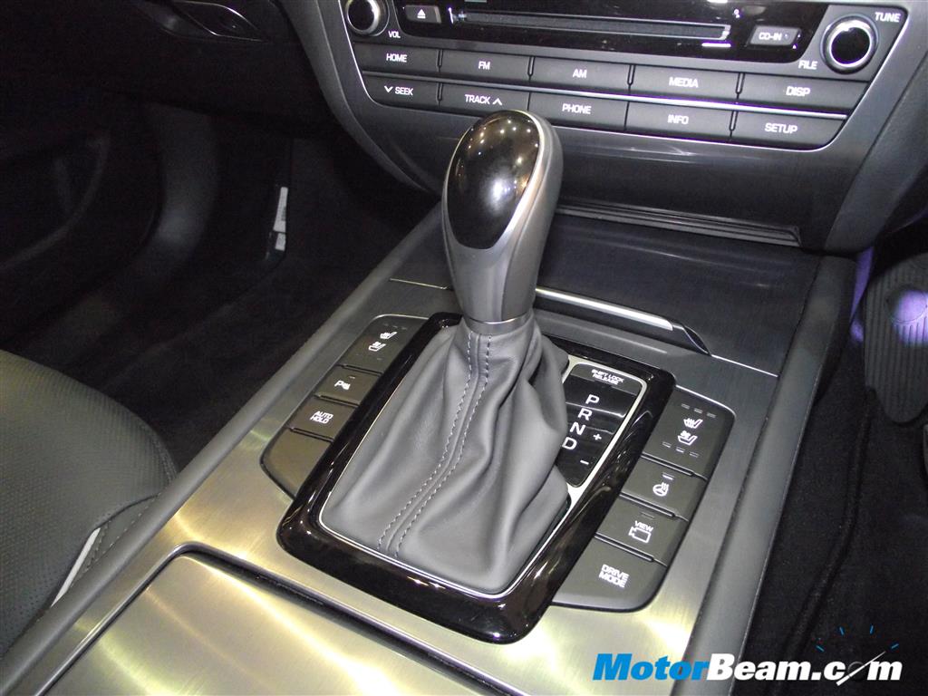 Hyundai Genesis India Gear Lever