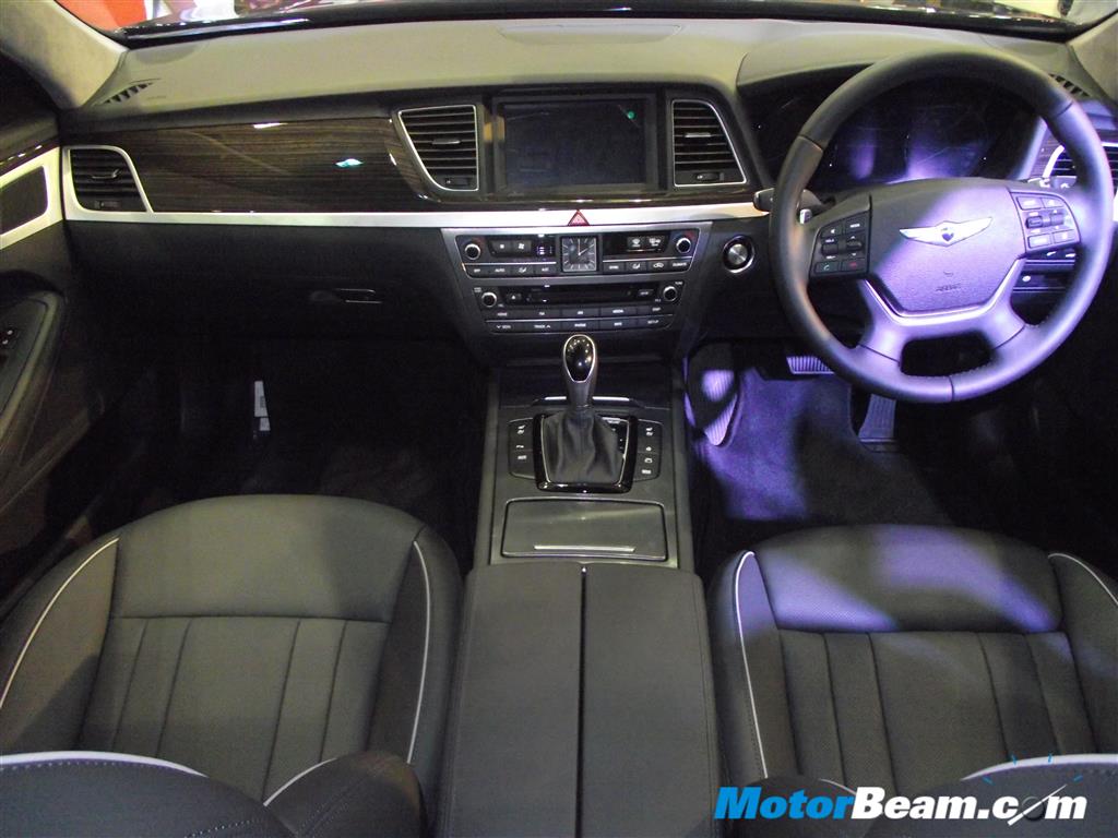 Hyundai Genesis Interiors