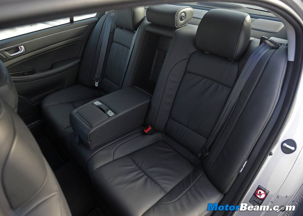Hyundai Genesis Rear Seat