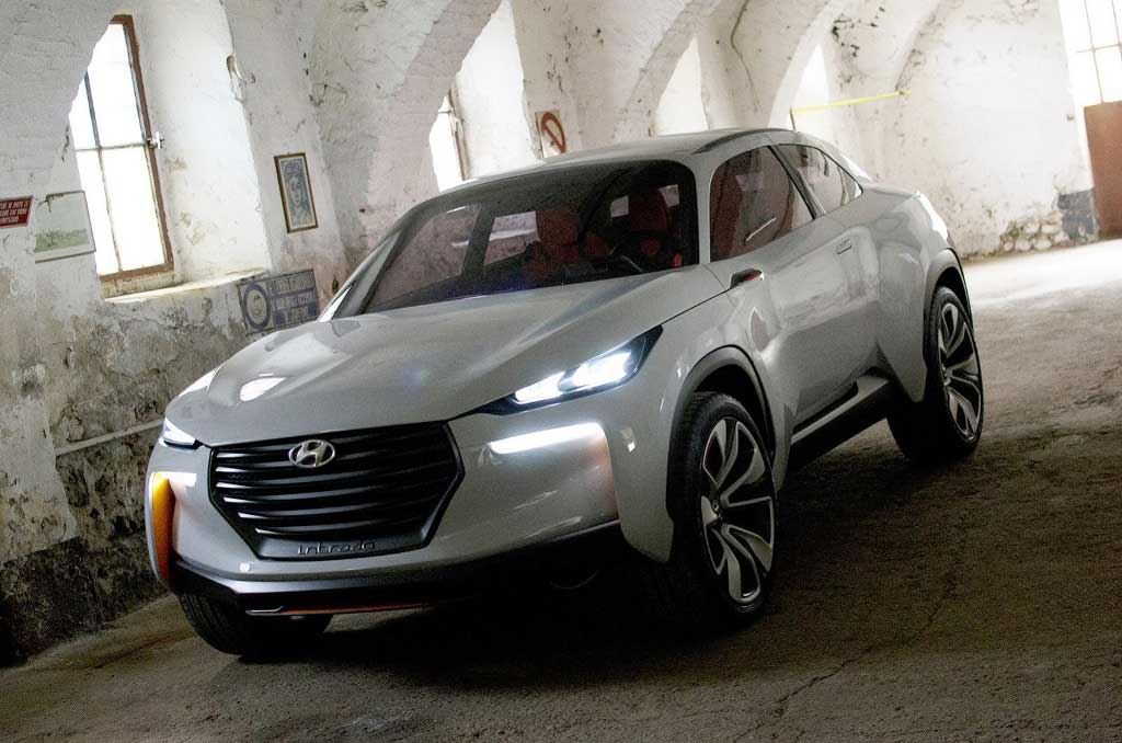 Hyundai-Intrado-SUV-Concept-Front
