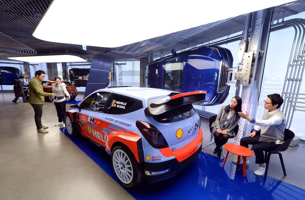 Hyundai Motorstudio Car Tuning Lounge