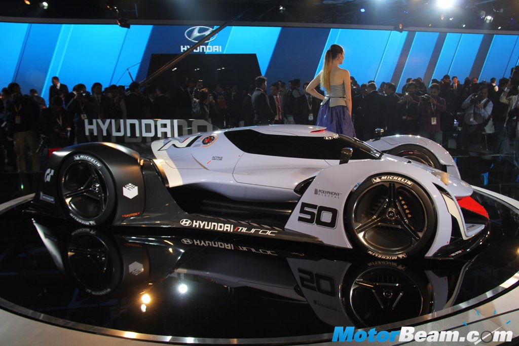 Hyundai N 2025 Side