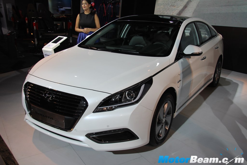 Hyundai Sonata Hybrid Auto Expo