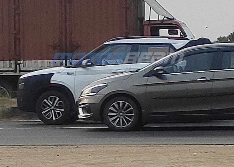 Hyundai Venue Facelift Spotted Testing