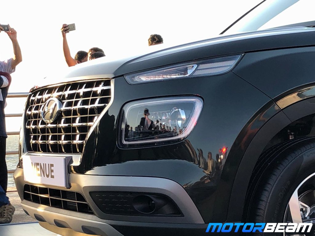 Hyundai Venue Grille