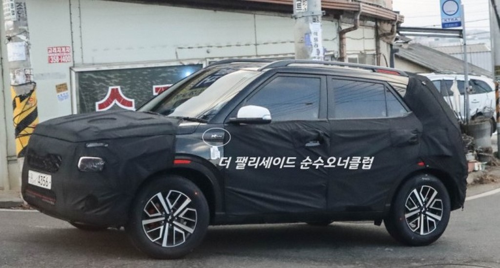 Hyundai Venue N Line Spotted Side