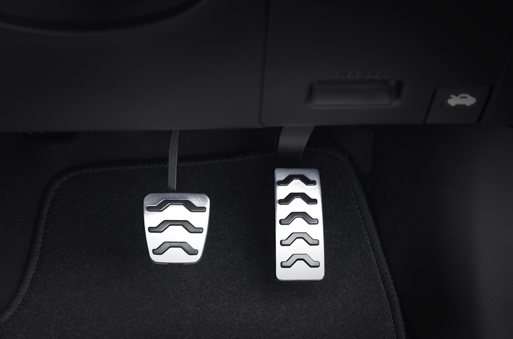 Hyundai Venue iMT Pedals