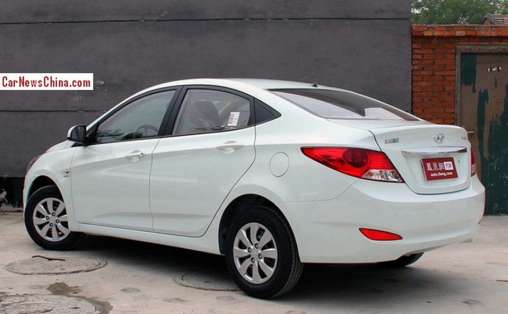 Hyundai Verna Facelift Spyshot Rear