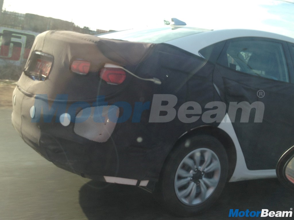 Hyundai Verna Rear Three Quarter Angle