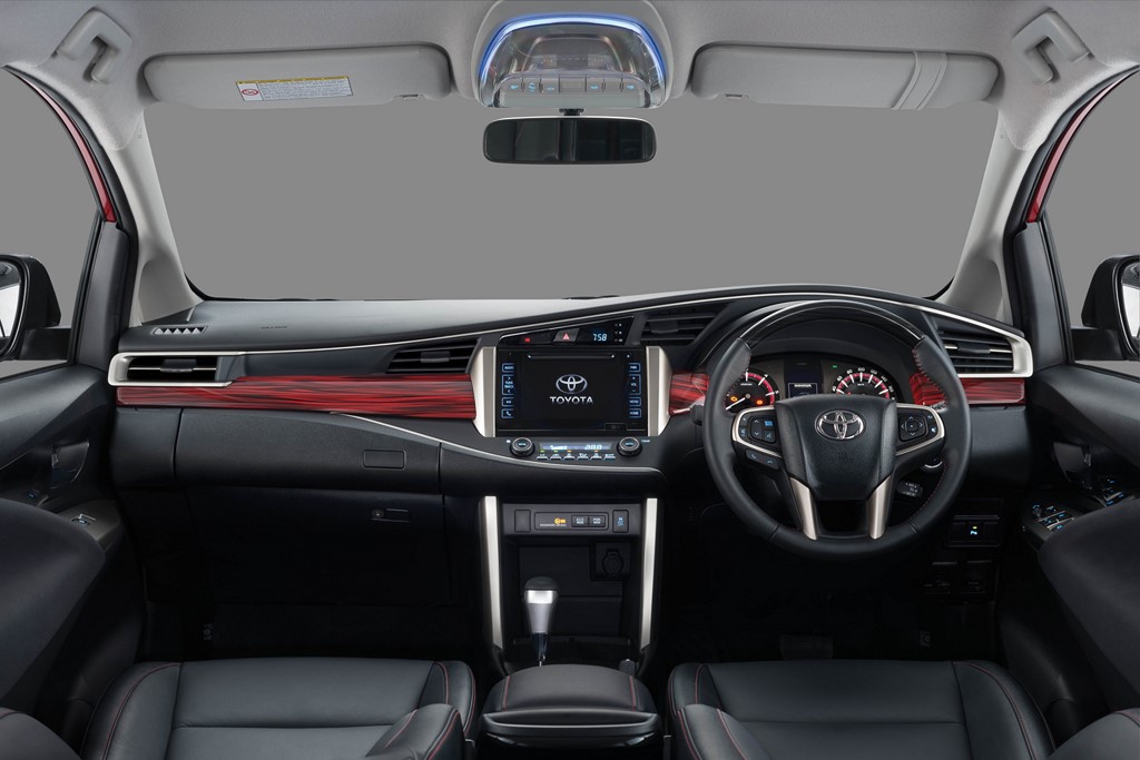Innova Touring Sport Interior