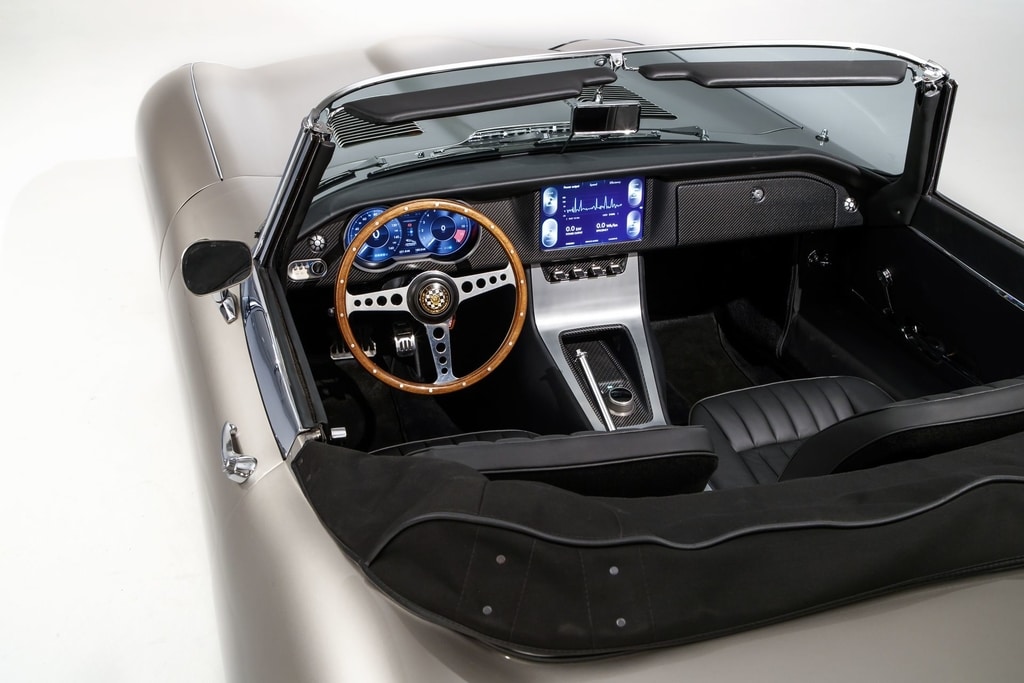 Jaguar E-Type Electric Features