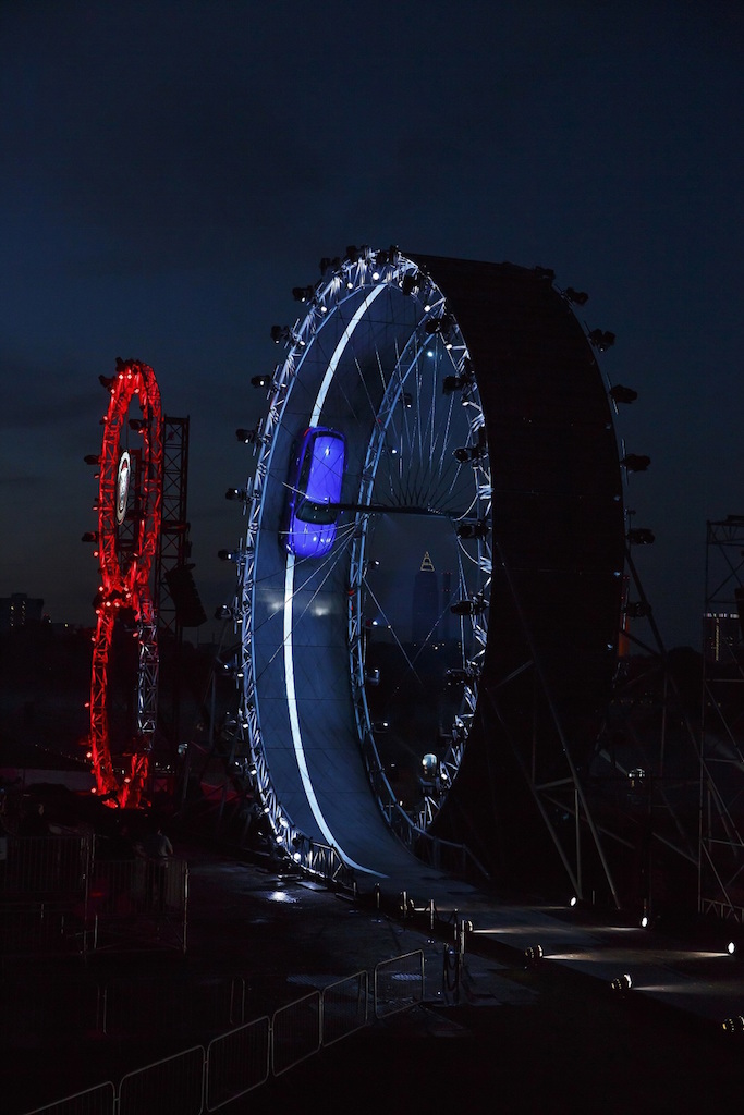 Jaguar F-Pace 360 Degree Loop Stunt