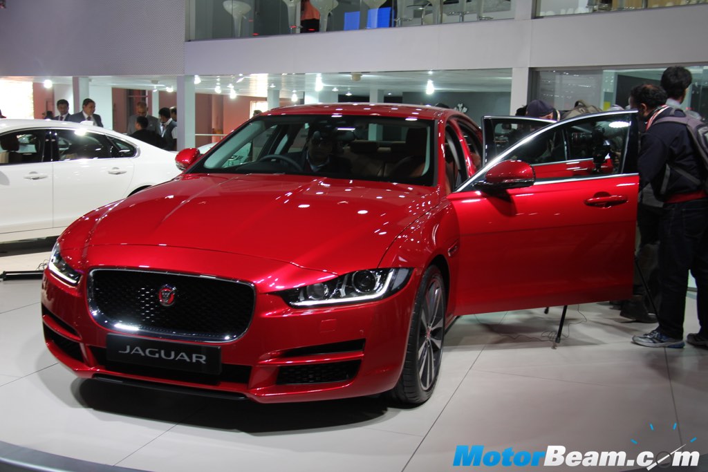 Jaguar XE 3