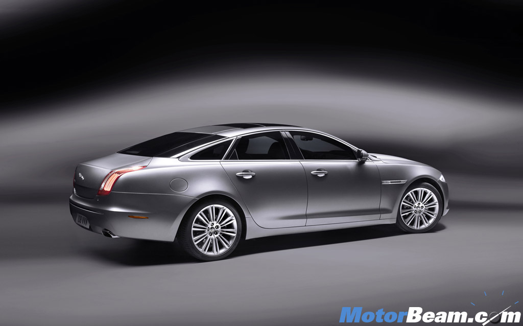 Jaguar-XJ