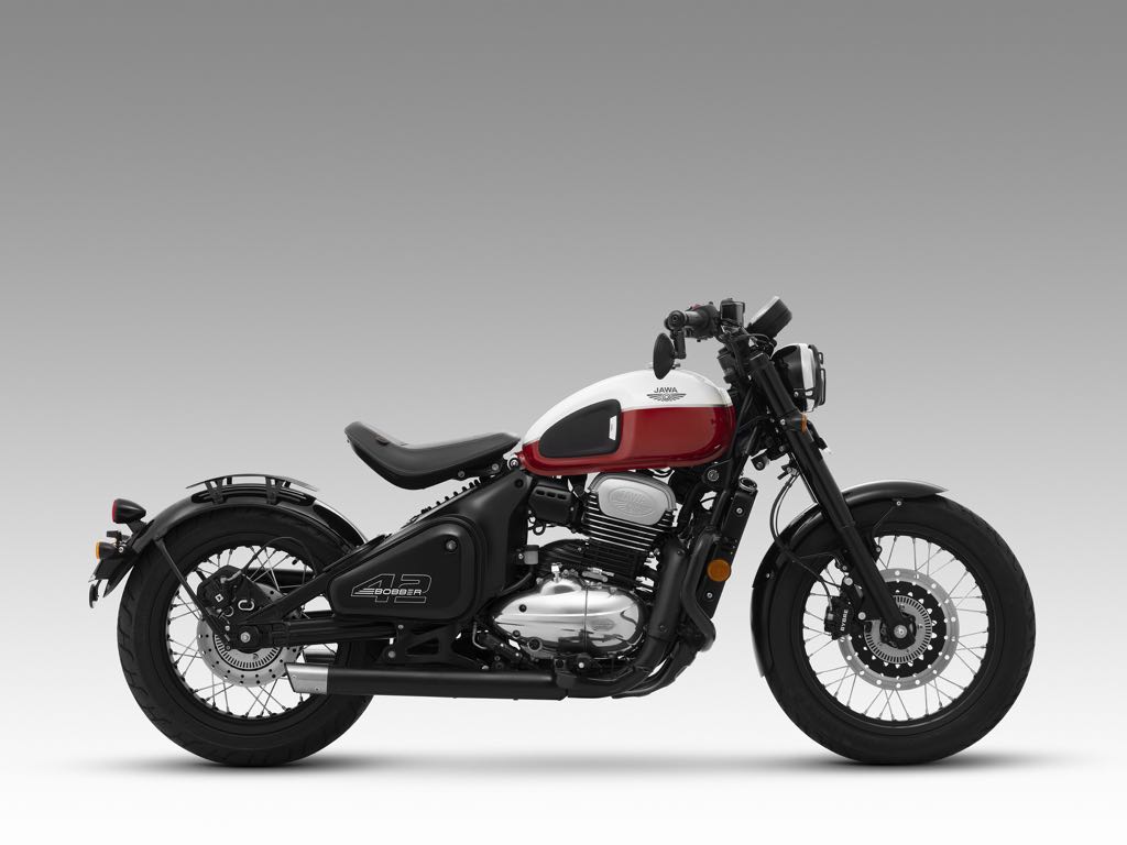 Jawa 42 Bobber Side