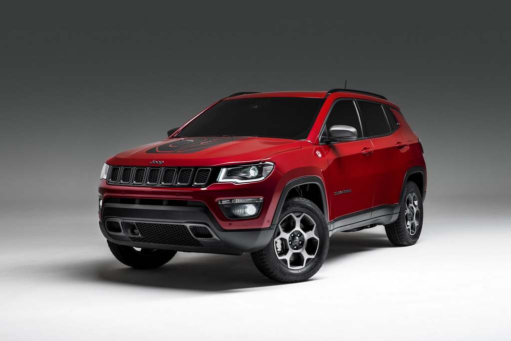 Jeep Compass PHEV Front