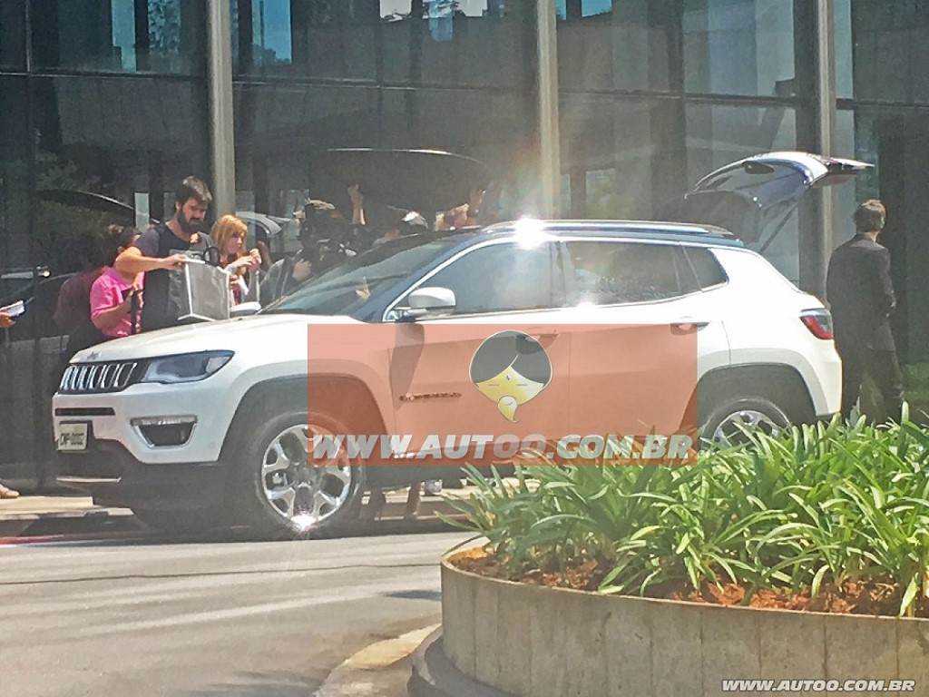 Jeep Compass Spied