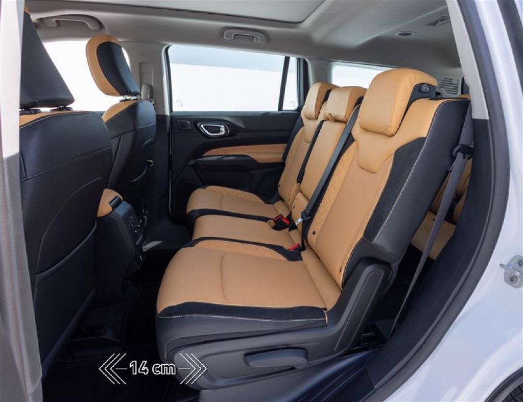 Jeep Meridian Rear Seat