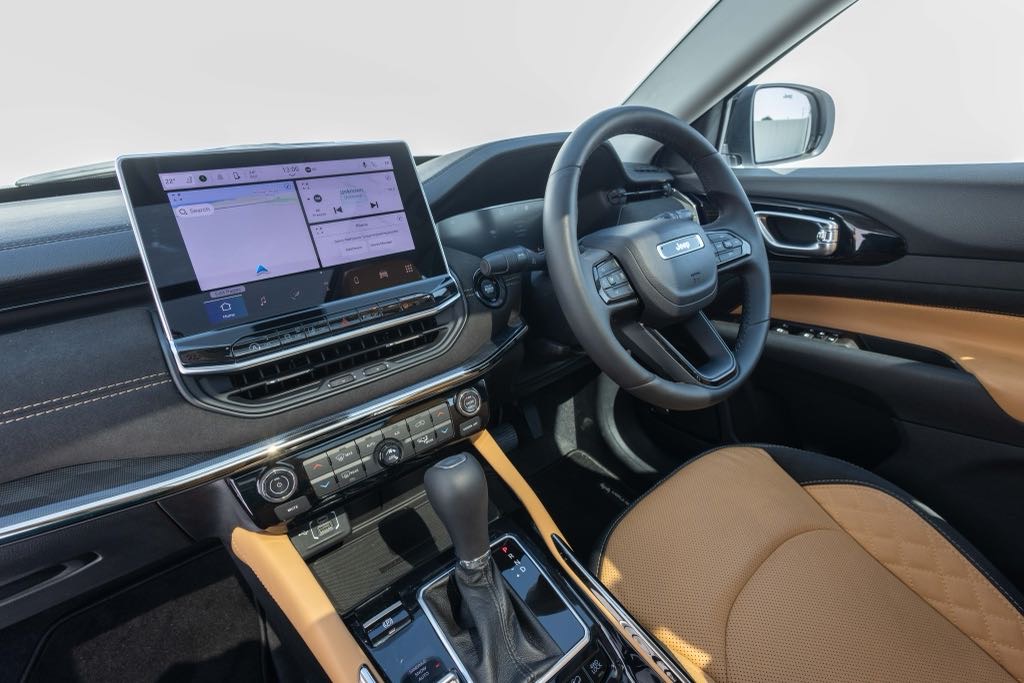 Jeep Meridian Track Edition Interior