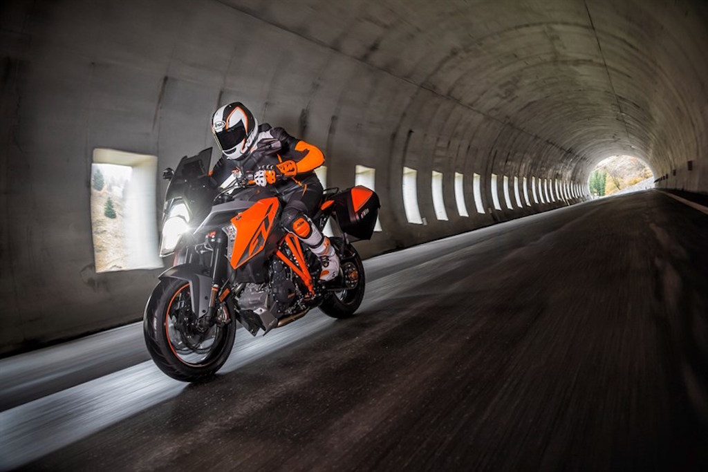 KTM 1290 Super Duke GT Specifications