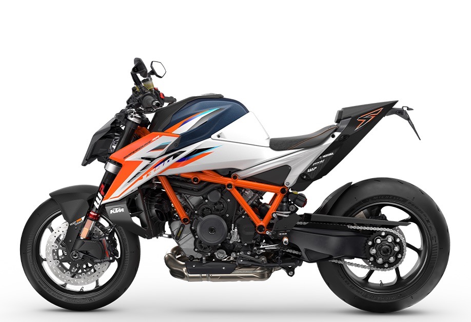 KTM 1390 Super Duke RR 3