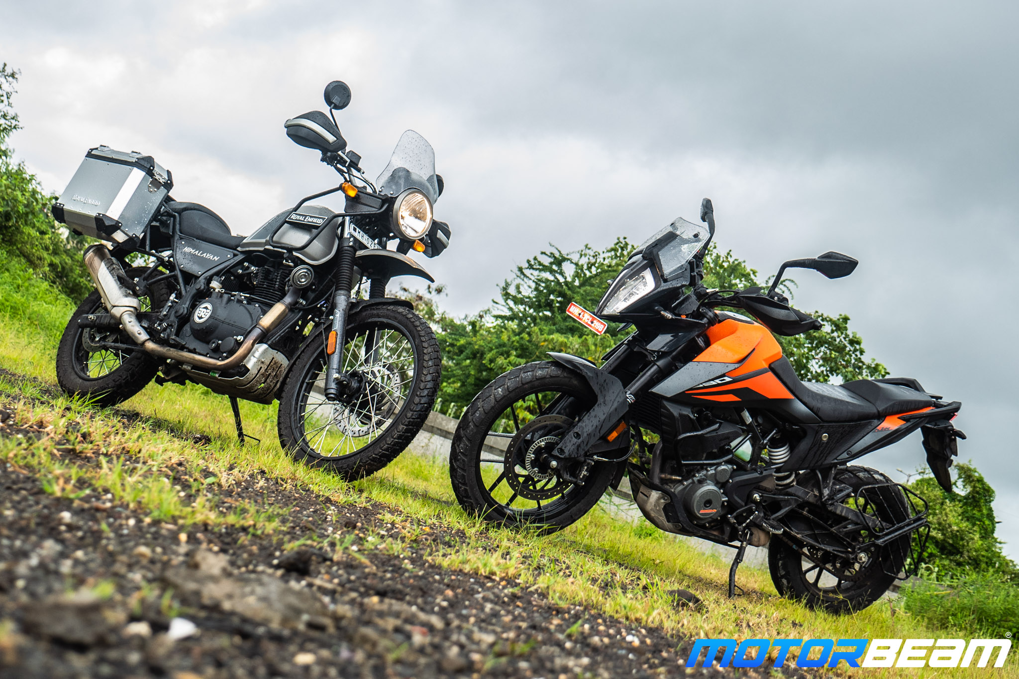 KTM 390 Adventure vs Royal Enfield Himalayan Comparison Review 14