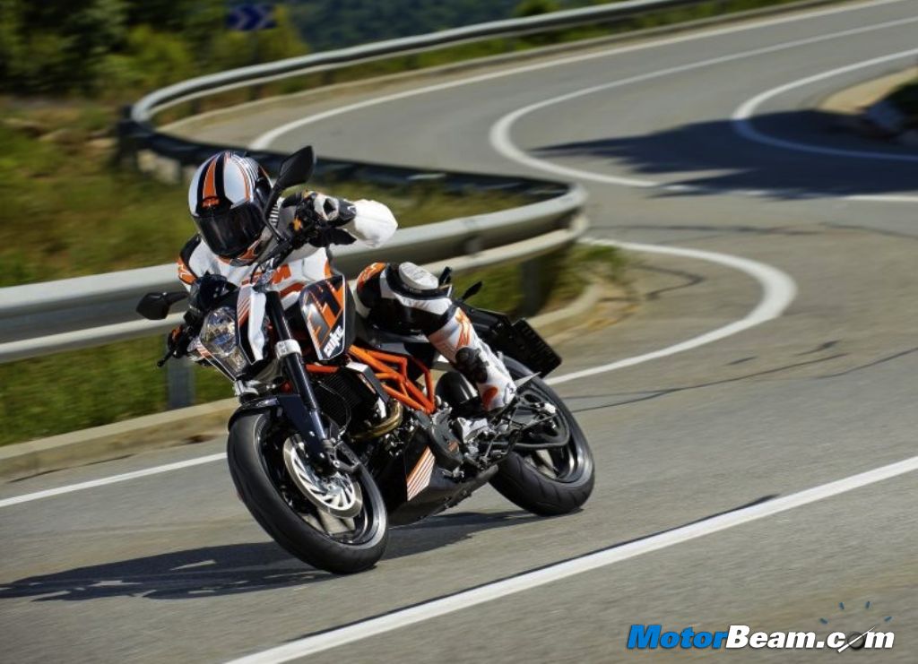 New KTM Duke 125, 200, 390 Unveiled; India Launch Soon