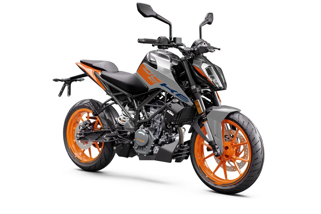 KTM Duke 200 Metallic Silver