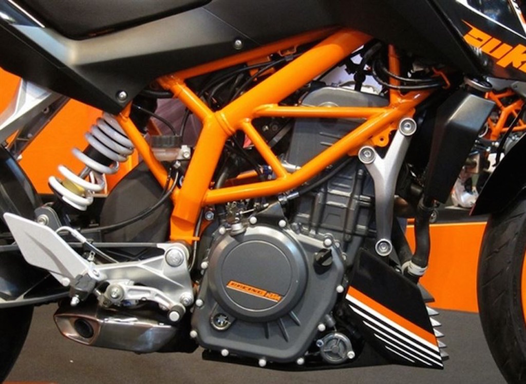 KTM Duke 250 Engine