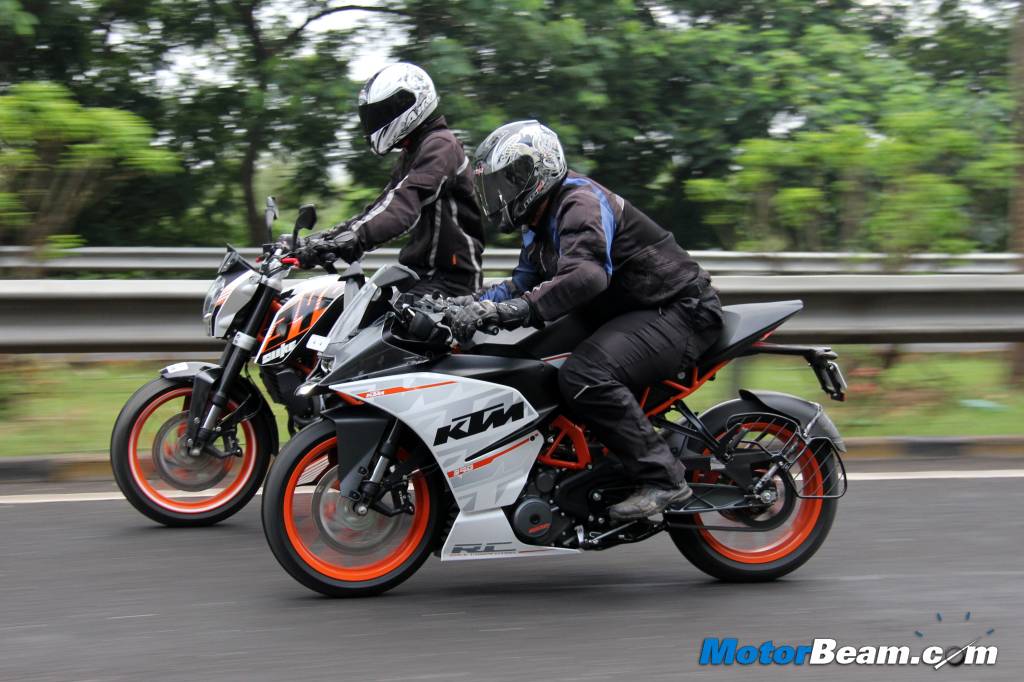 KTM Duke 390 vs RC 390