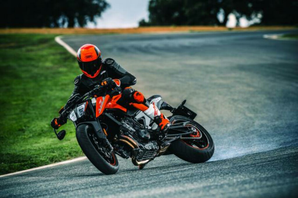 KTM Duke 790